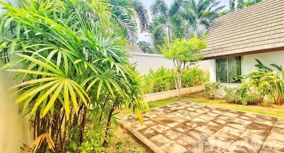For rent 2 bedrooms villa in Mueang Phuket, Phuket