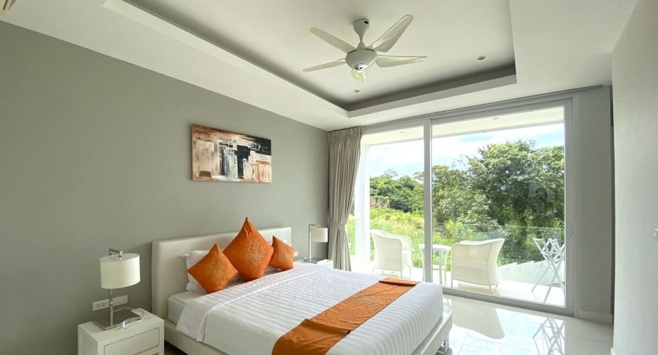 For rent 3 bedrooms townhouse in Ko Samui, Surat Thani