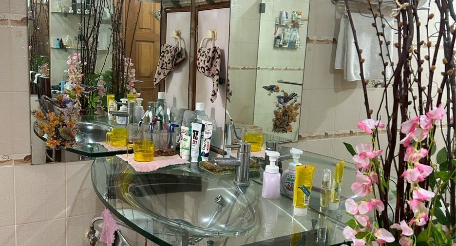 For sale 1 bed condo in Din Daeng, Bangkok