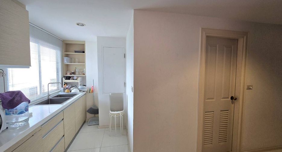 For sale studio condo in Cha Am, Phetchaburi