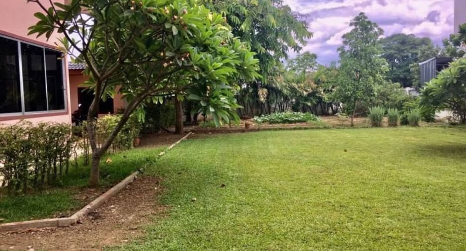 Продажа 4 спальни дом в Mueang Chiang Mai, Чианг Маи