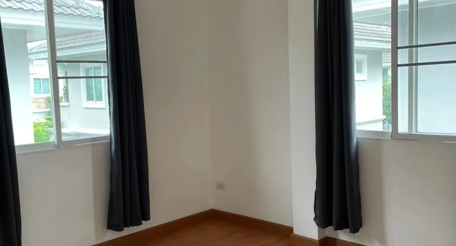 For rent 3 bedrooms house in San Sai, Chiang Mai