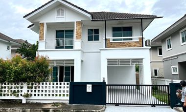 For rent 3 bedrooms house in San Sai, Chiang Mai