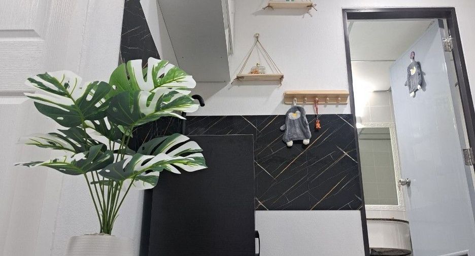 For sale 1 bed condo in Bang Khun Thian, Bangkok