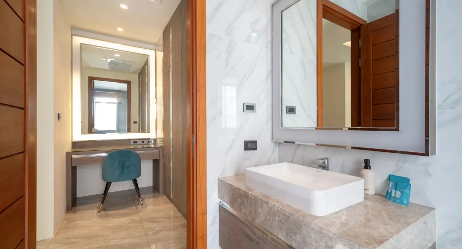 Villa zum Kauf und zur Miete mit 4 Zimmer in Thalang, Phuket