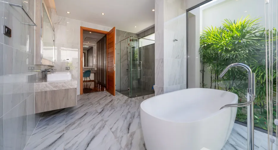 Villa zum Kauf und zur Miete mit 4 Zimmer in Thalang, Phuket