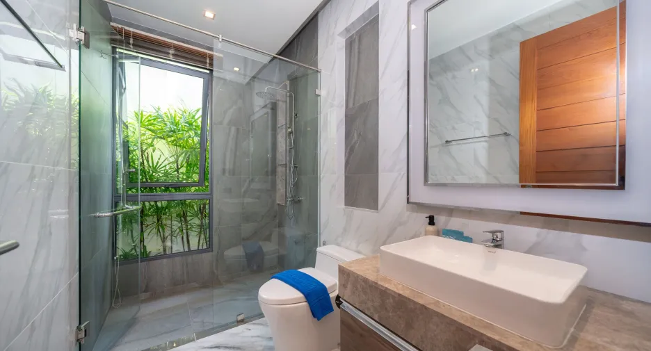 Villa zum Kauf und zur Miete mit 4 Zimmer in Thalang, Phuket