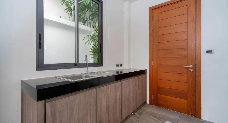 Villa zum Kauf und zur Miete mit 4 Zimmer in Thalang, Phuket