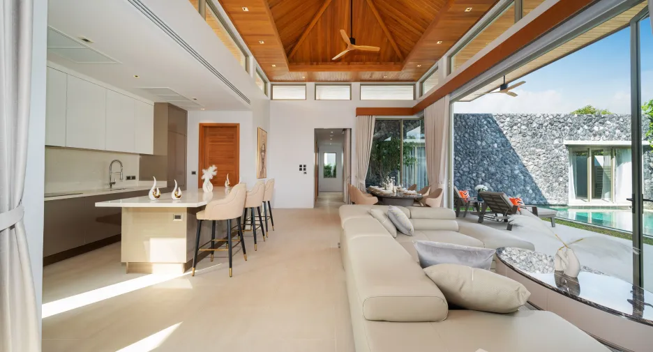 For sale 4 bedrooms villa in Thalang, Phuket