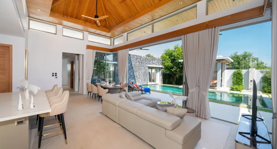 For sale 4 bedrooms villa in Thalang, Phuket