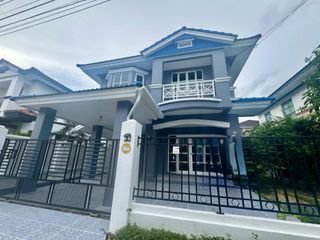 For rent 4 bedrooms house in Mueang Phuket, Phuket
