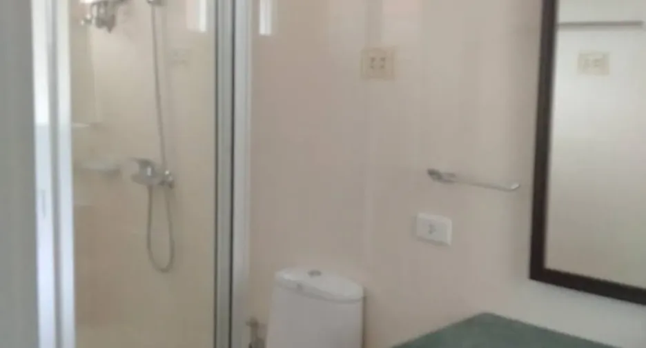 À vendre 4 chambres maison à Hang Dong, Chiang Mai