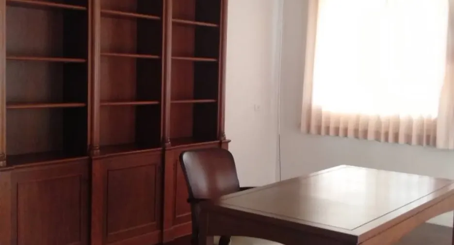 À vendre 4 chambres maison à Hang Dong, Chiang Mai