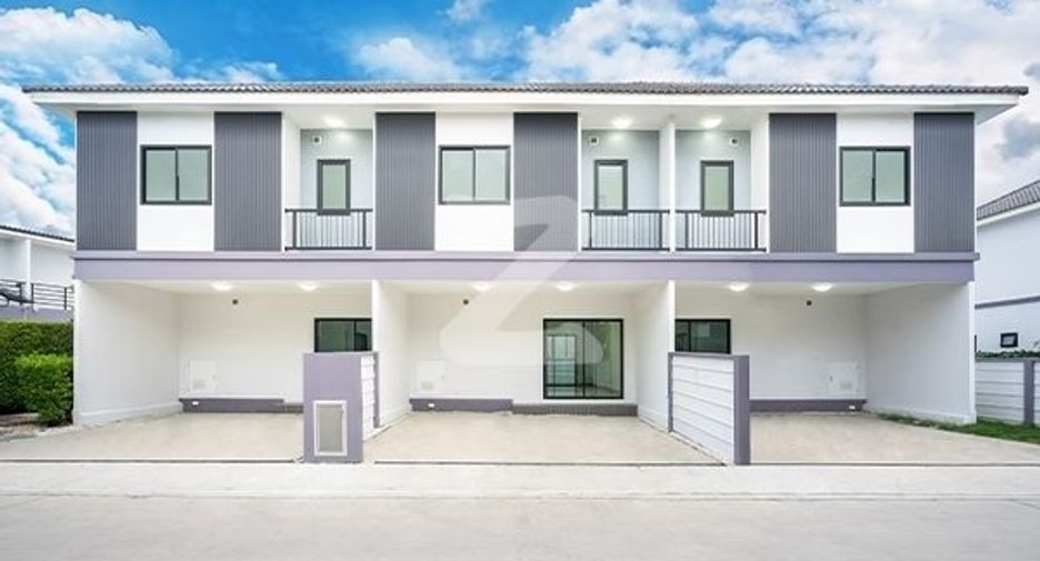 For rent 2 ベッドルーム retail Space in Bang Pakong, Chachoengsao