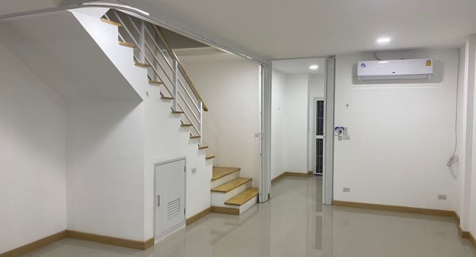 For rent 2 ベッドルーム retail Space in Bang Pakong, Chachoengsao