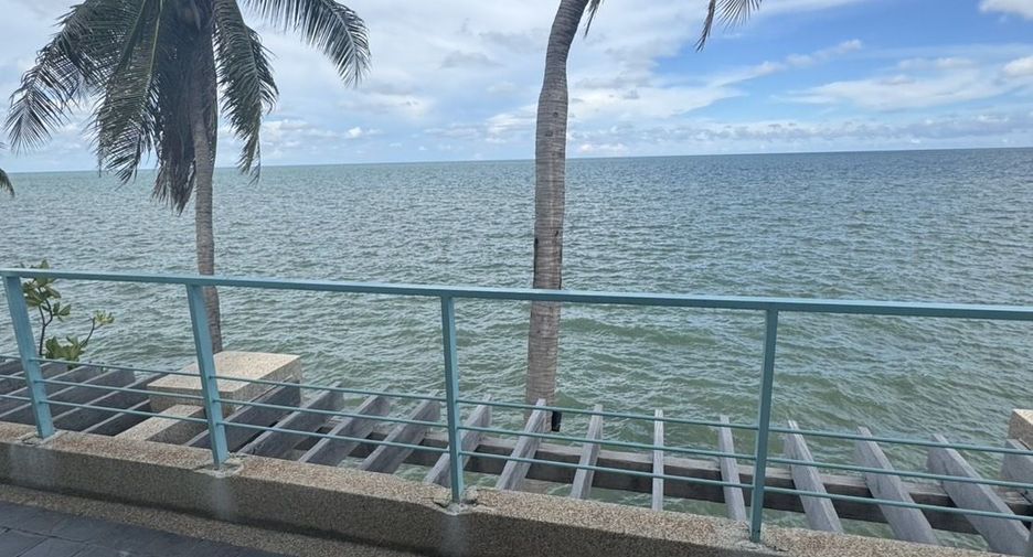 For sale 3 bedrooms villa in Hua Hin, Prachuap Khiri Khan