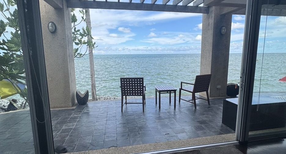 For sale 3 bedrooms villa in Hua Hin, Prachuap Khiri Khan