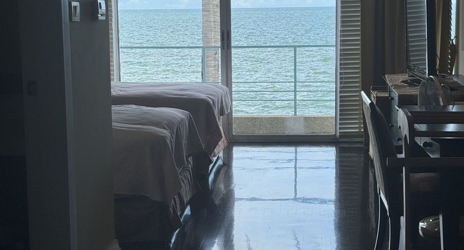 For sale 3 bedrooms villa in Hua Hin, Prachuap Khiri Khan