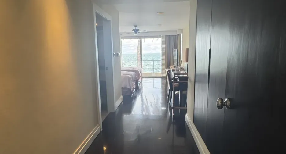 For sale 3 bedrooms villa in Hua Hin, Prachuap Khiri Khan