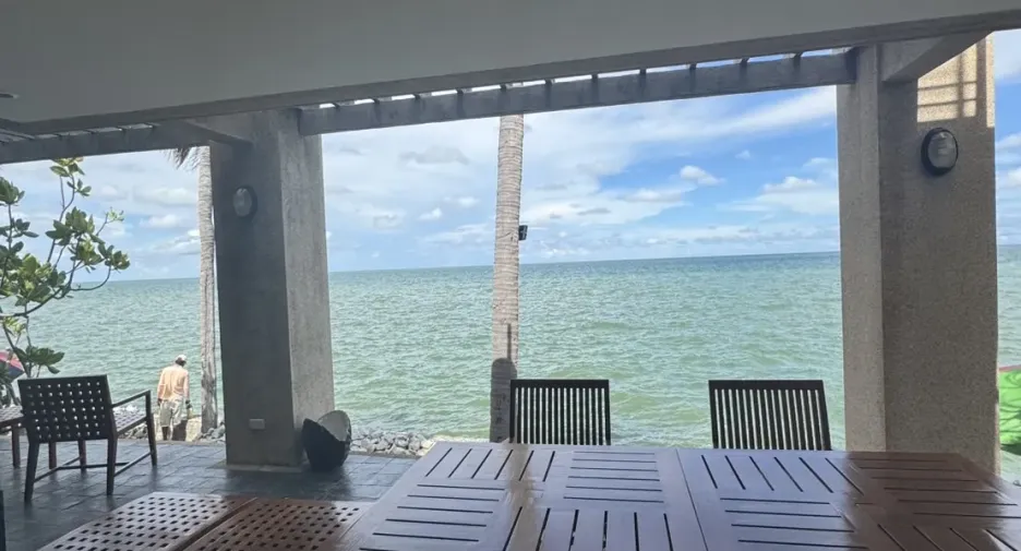 For sale 3 bedrooms villa in Hua Hin, Prachuap Khiri Khan