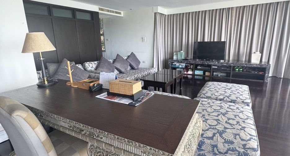 For sale 3 bedrooms villa in Hua Hin, Prachuap Khiri Khan