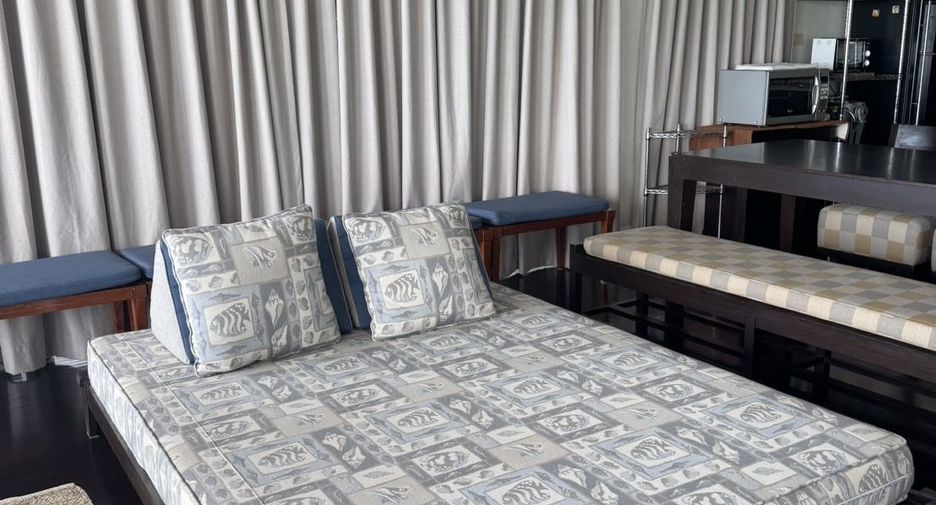 For sale 3 bedrooms villa in Hua Hin, Prachuap Khiri Khan