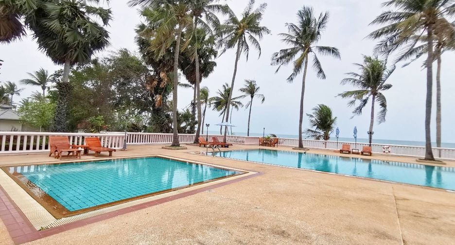 For sale 3 bedrooms condo in Cha Am, Phetchaburi