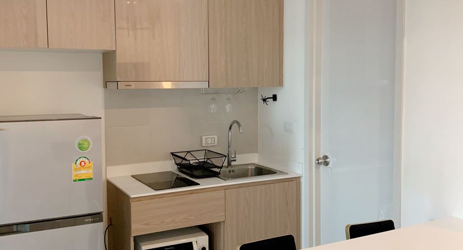 For sale スタジオ condo in Bang Phlat, Bangkok