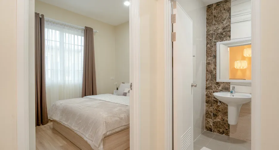 Reihenhaus zur Miete mit 3 Zimmer in Thanyaburi, Pathum Thani