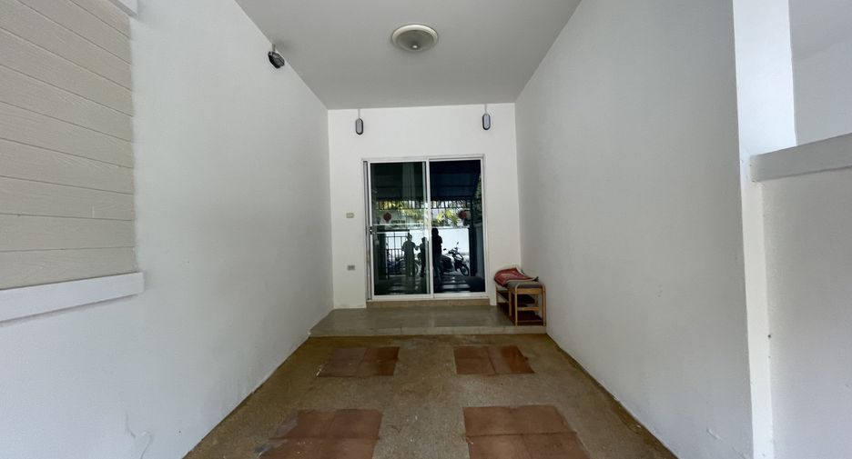 For sale 3 bedrooms house in Hua Hin, Prachuap Khiri Khan