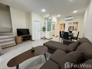 For Rent 4 Bedroom Townhouse In Mueang Chiang Mai