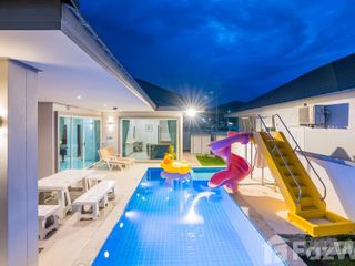 Villa en venta y en alquiler de 3 habitaciones en Cha Am, Phetchaburi