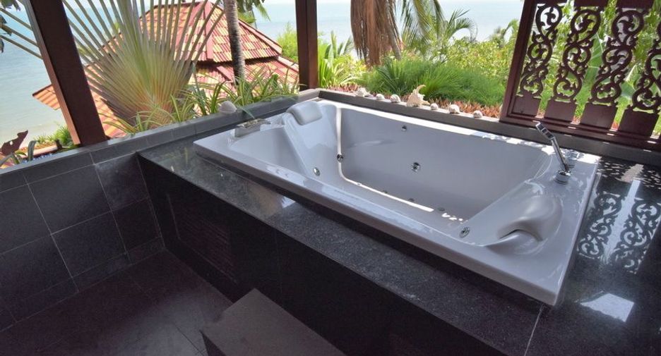 For rent 3 bedrooms villa in Ko Samui, Surat Thani