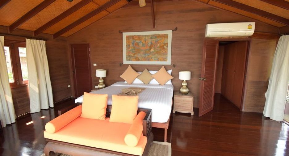 For rent 3 bedrooms villa in Ko Samui, Surat Thani