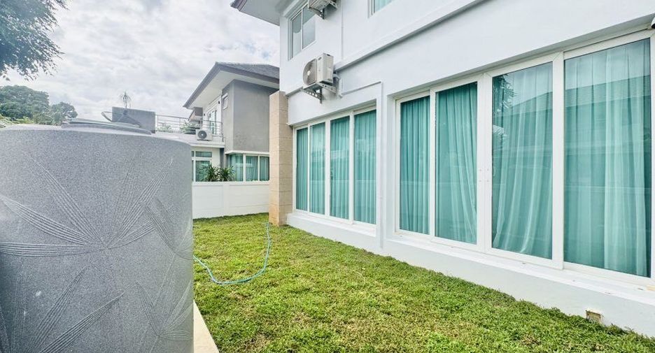 Villa en venta de 5 habitaciones en Bang Lamung, Chonburi