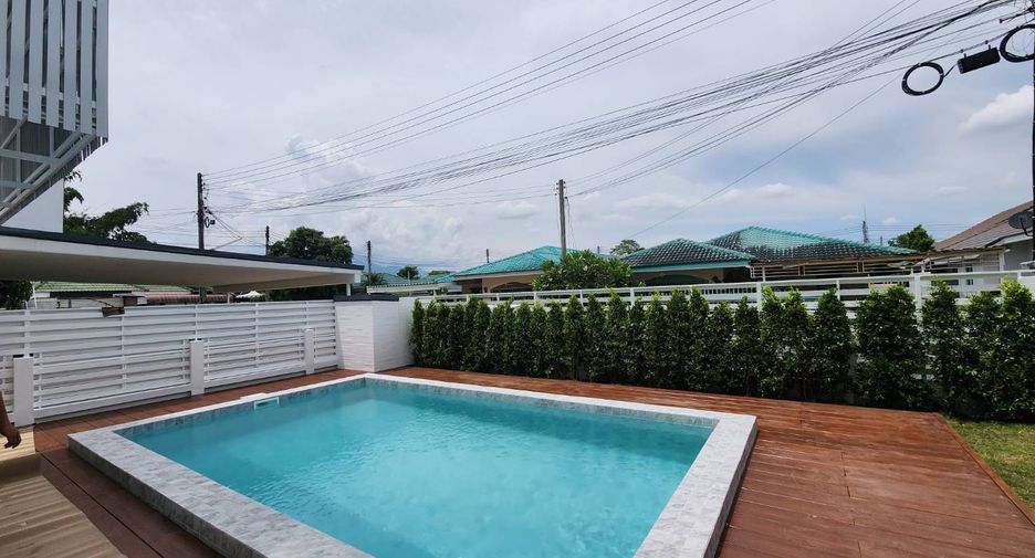 À vendre 4 chambres maison à Hang Dong, Chiang Mai