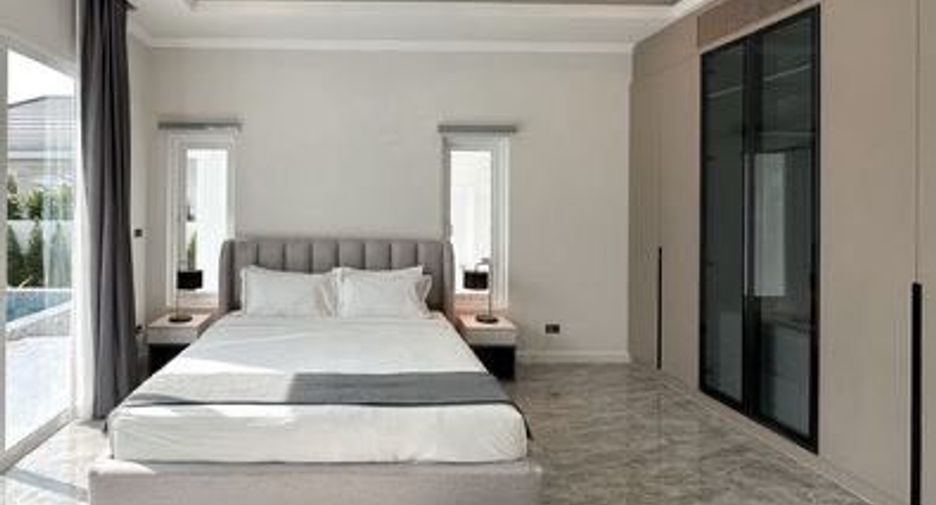 For rent 3 bedrooms villa in Hua Hin, Prachuap Khiri Khan