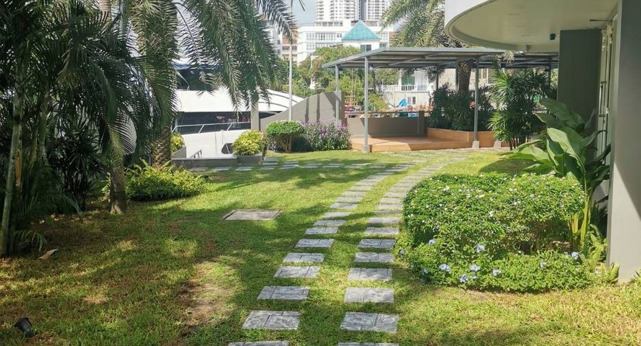 Wohnung zum Kauf mit Studio in Sattahip, Chonburi