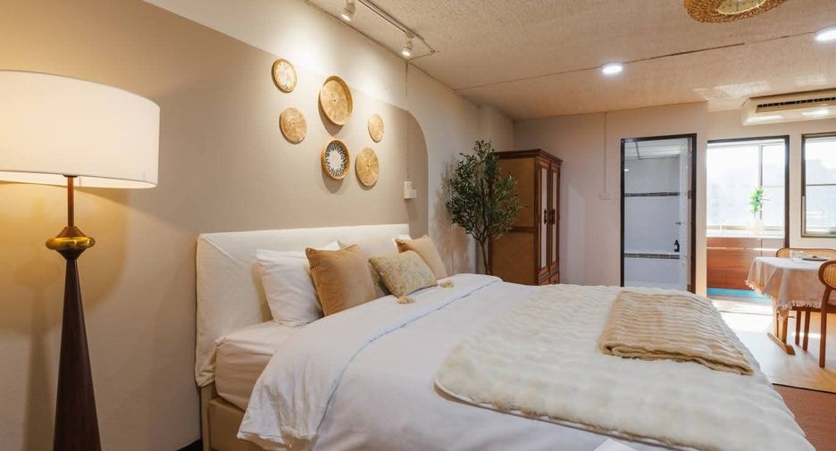 For rent studio condo in Mueang Chiang Mai, Chiang Mai