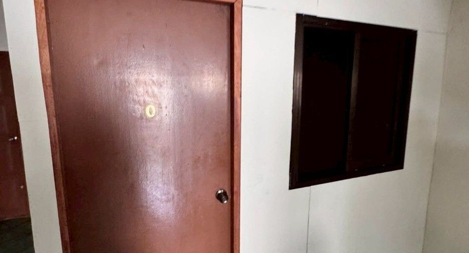 For sale and for rent 10 bedrooms retail Space in Bang Lamung, Chonburi