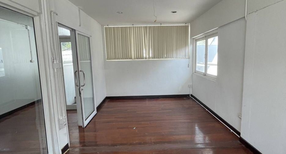À louer 2 chambres bureau à Mueang Chiang Mai, Chiang Mai
