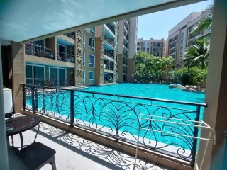 For rent 2 bedrooms condo in Bang Lamung, Chonburi