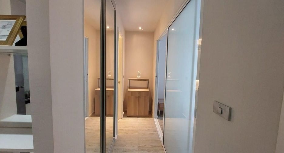 For rent 2 bedrooms condo in Bang Lamung, Chonburi