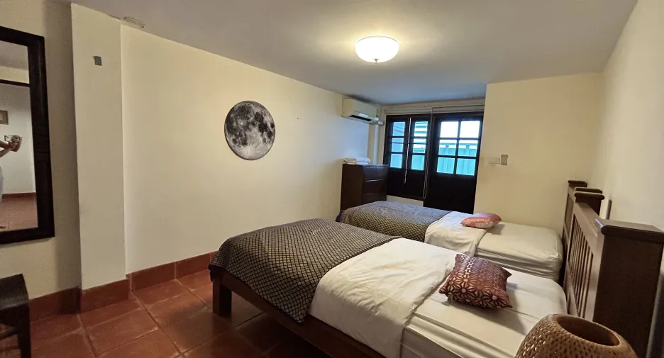 For rent 4 bedrooms townhouse in Hua Hin, Prachuap Khiri Khan