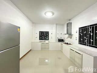 For rent 4 bedrooms house in Saraphi, Chiang Mai