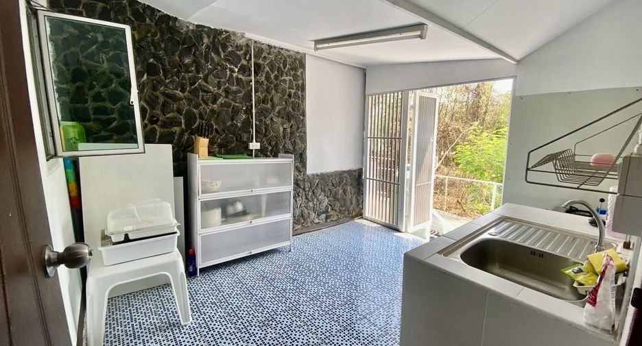 For sale and for rent 2 bedrooms house in Doi Saket, Chiang Mai