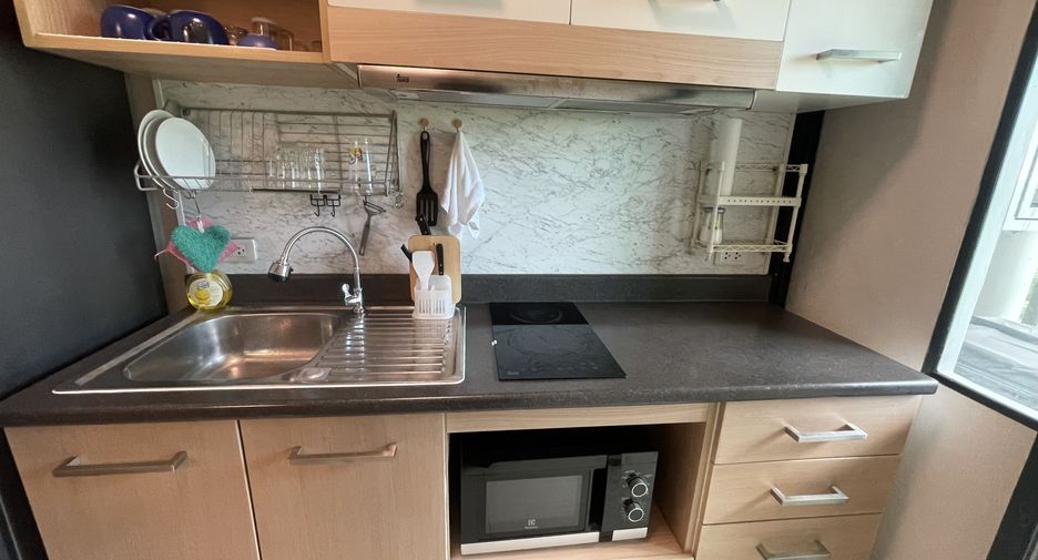 For rent studio condo in Mueang Chiang Mai, Chiang Mai
