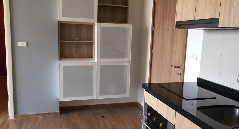 For sale and for rent 2 bedrooms condo in Watthana, Bangkok