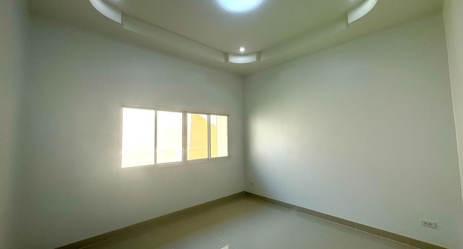 For sale 3 bedrooms house in Bang Lamung, Chonburi