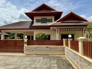Продажа 3 спальни дом в Банг Ламунг, Чонбури